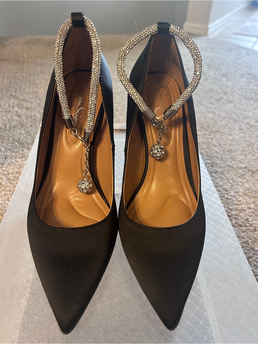 Jessica Simpson Women’s Sekani Ankle Wrap Pump in Black with studded straps. 6.5 - Picture 2 of 7